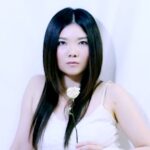 デザイングロウは、熊本出身のシンガーソングライター「舞花」さんを応援しています！